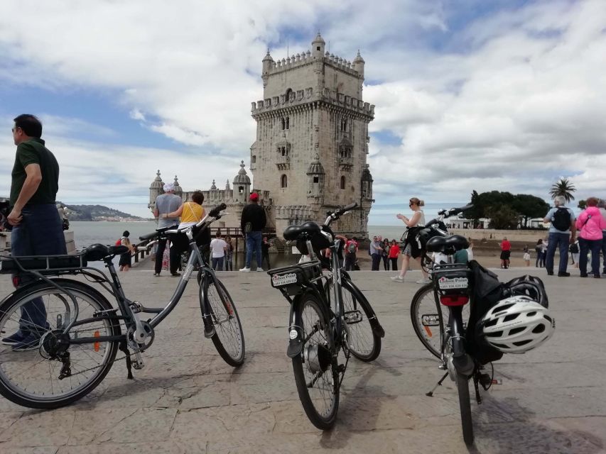 Lisbon: Guided E-Bike Tour to Belém - The Tagus ride and the 25 April Bridge
