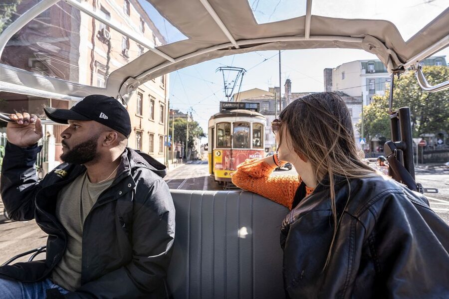 Lisbon: Guided Tuk-Tuk Tour Along the Historic Tram Line 28 - Principe Real, Eduardo VII Park, and Avenida da Liberdade