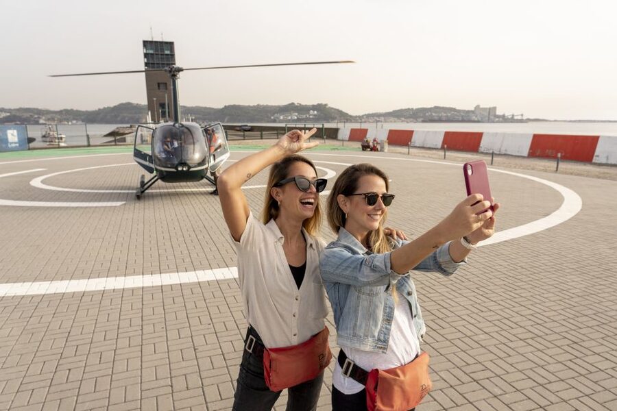 Lisbon: Helicopter Ride, Boat Trip, & Old Town Walking Tour - Praça do Comércio and the road to the river