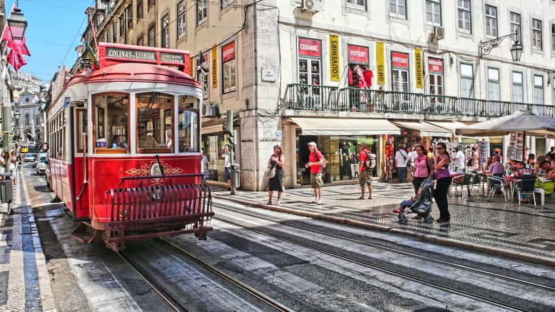 Lisbon: Historical Tour on a Tukxi - Should you book the Lisbon Tukxi tour?
