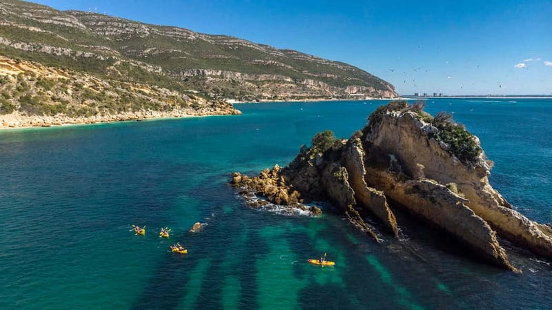 Lisbon: Kayak Tour Arrábida Natural Park, Setubal, Sesimbra - The safety briefing and first paddle strokes