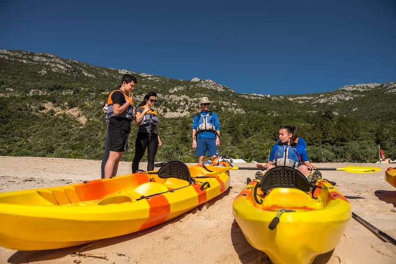 Lisbon: Kayak Tour Arrábida Natural Park, Setubal, Sesimbra - Starting at Creiro Beach