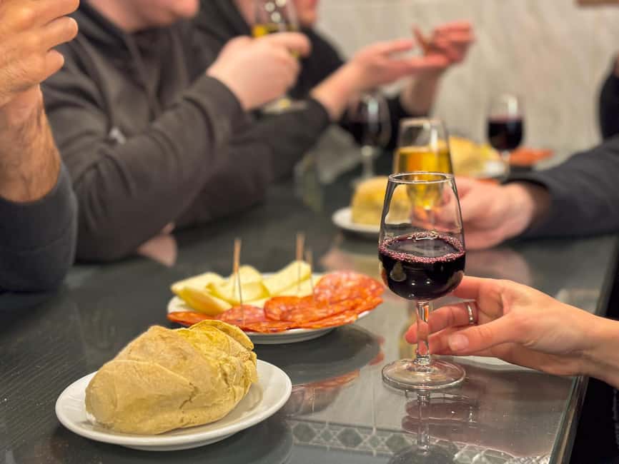 Lisbon: Local Market, Food, and Culture Walking Tour - Key points at a glance