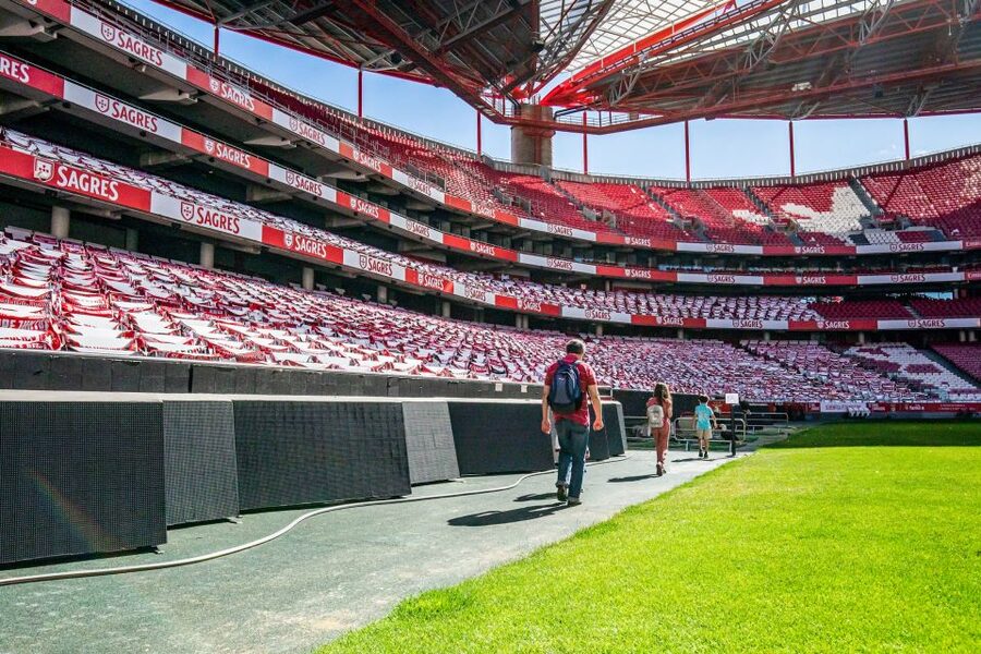 Lisbon: Luz Stadium Tour & SL Benfica Museum Ticket w/Scarf - Starting at Door 17 and the Benfica Megastore