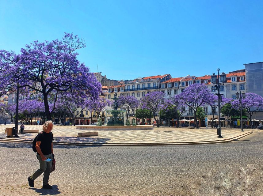Lisbon: Old Town TukTuk Tour and Scenic Viewpoints in Alfama - Senhora do Monte, the tour’s best photo stop