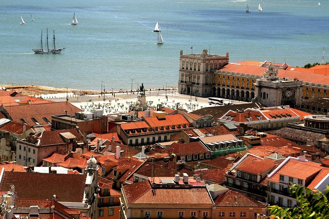 Lisbon Private And Customizable Half-Day Tour - What the drivers add to the day