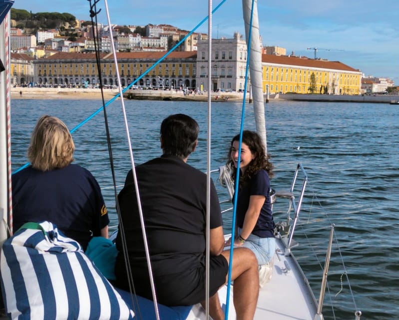 Lisbon: Private Boutique Boat Tour – Sail in Style - The crew and the Educar à Vela mission