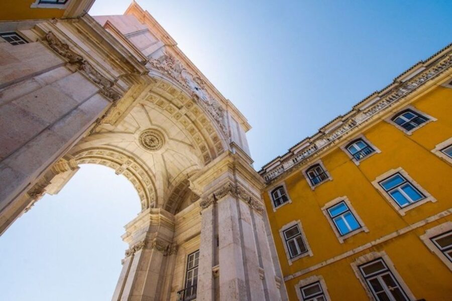 Lisbon: Private City Tour by Eco Tuk Tuk - Choosing between one, two, three, and four hours