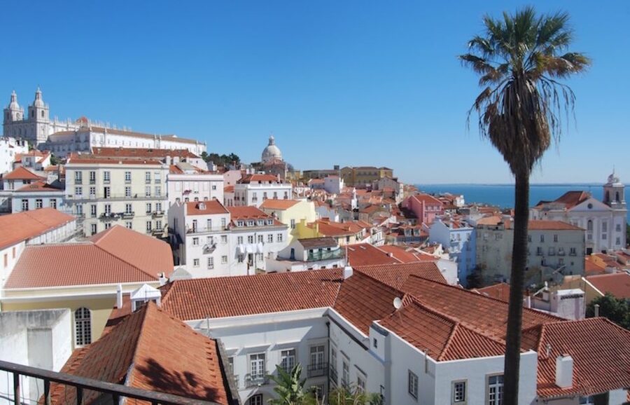 Lisbon: Private Historic Tour by Eco Tuk Tuk - Why a tuk tuk works so well in Lisbon