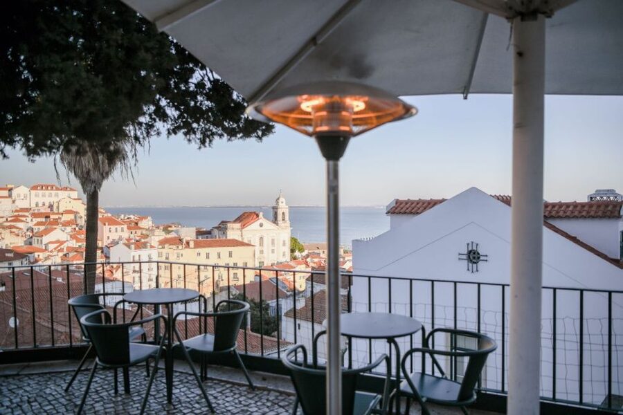 Lisbon: Private Historic Tour by Eco Tuk Tuk - Alfama, Graça, and the best high viewpoint