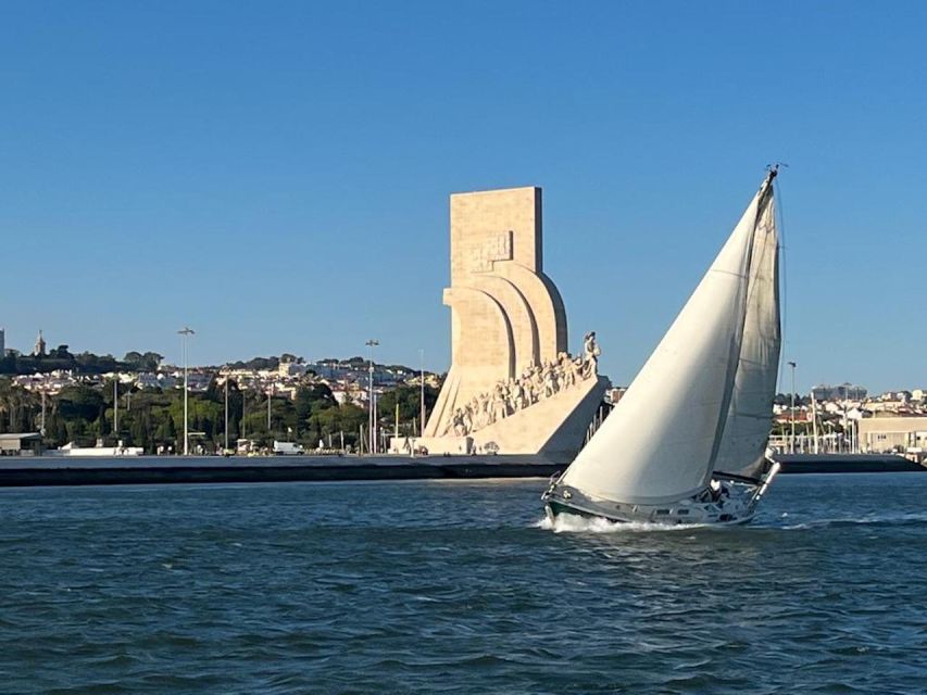 Lisbon: Private Sailing City & Sunset Tour - Timing, meeting point, and weather