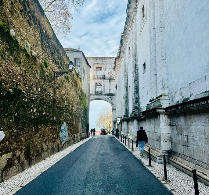 Lisbon: Private Sightseeing Tour by Tuk-Tuk - Who Should Book This Lisbon Ride?