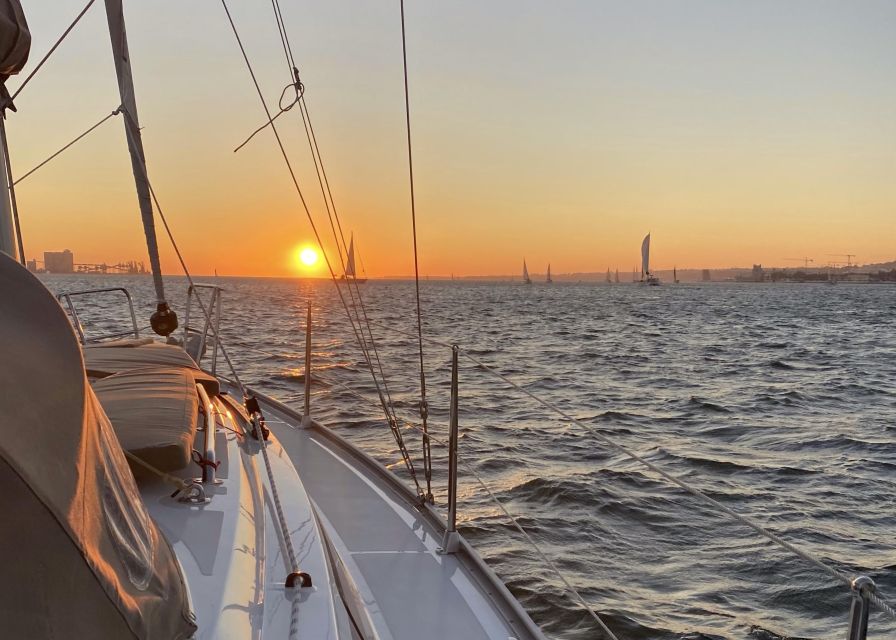 Lisbon: Private Tagus River Sunset Cruise on a Luxury Boat - Sunset on the return to Belém