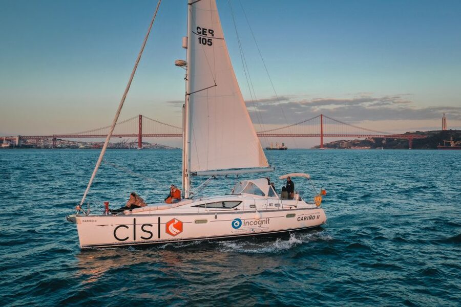 Lisbon: Private Tagus River Yacht Tour - The Photography Is Part of the Point