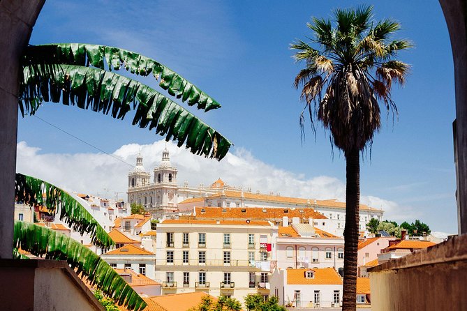 Lisbon PRIVATE TOUR: Highlights & Hidden Gems - Why this makes a good first look at Lisbon
