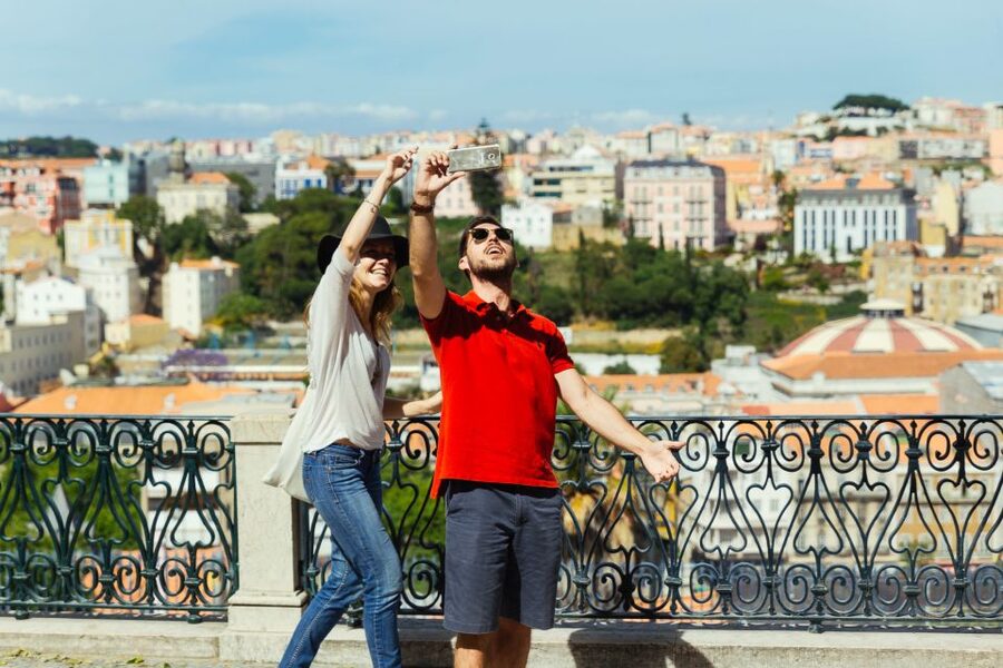 Lisbon: Private Tour with Locals – Highlights & Hidden Gems - Key points at a glance