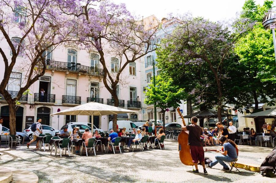Lisbon: Private Tour with Locals – Highlights & Hidden Gems - The lesser-known corners are the real reason to go