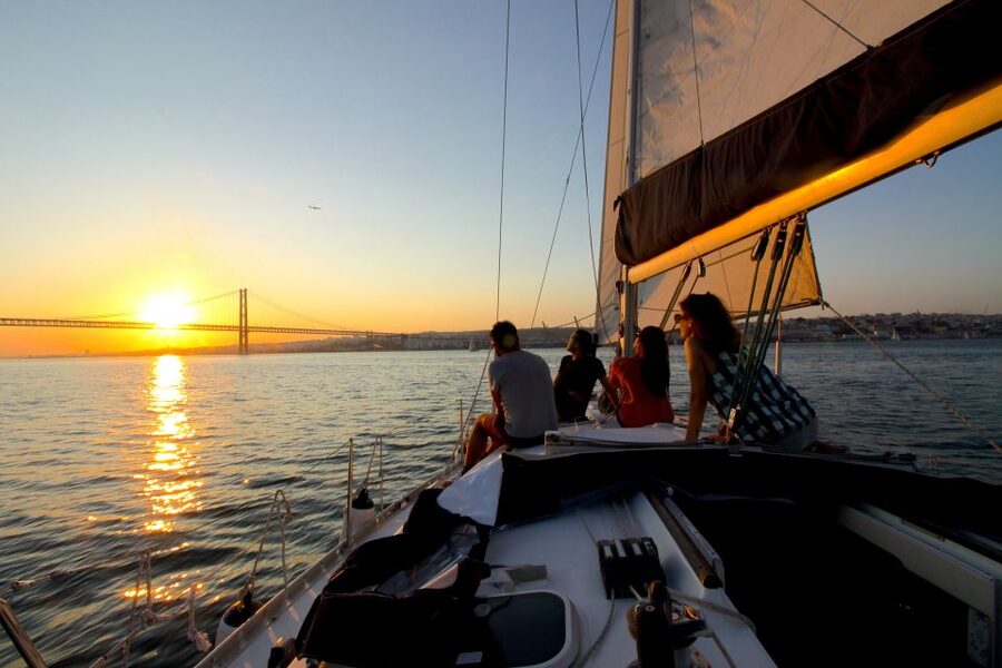 Lisbon: Sailing Tour with Wine and Snacks - From Doca de Alcântara to Commerce Square