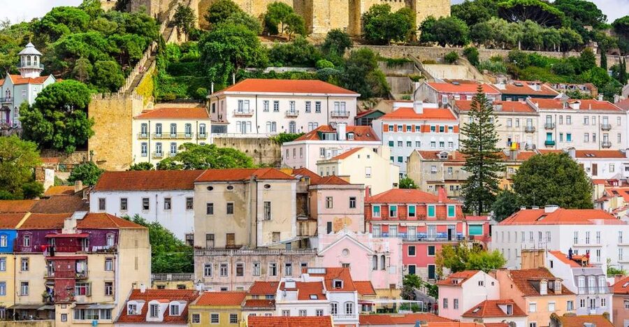Lisbon: Saint George's Castle Entry Ticket and Guided Visit - What happens during the 1.5-hour visit