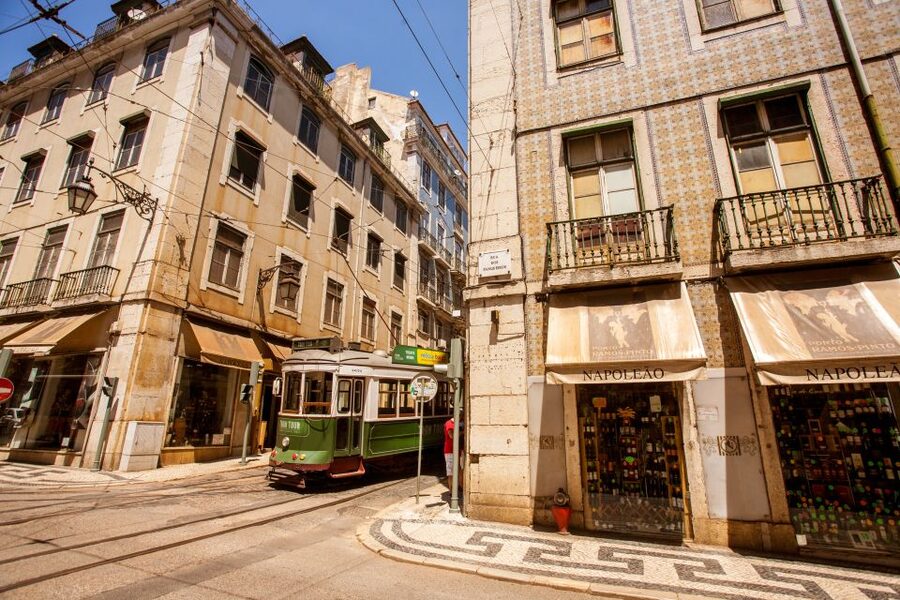 Lisbon: Segway Medieval Tour of Alfama and Mouraria - Alfama’s lanes, tiles, and Fado corners