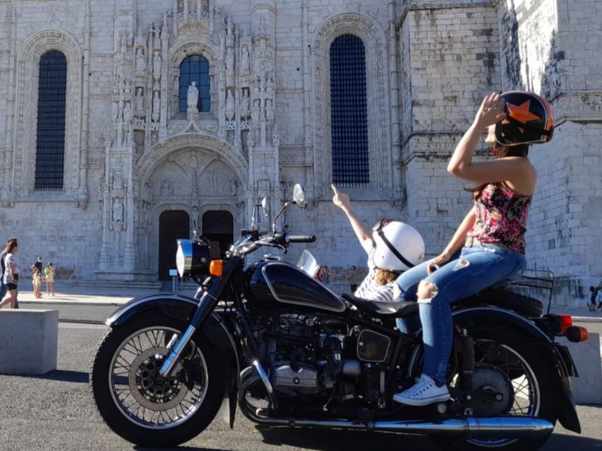 Lisbon: Sidecar Tour - Seeing Lisbon from a Sidecar