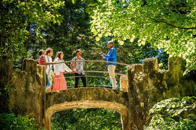 Lisbon: Sintra Cascais & Pena Palace Small Group Tour - Key points to know before booking