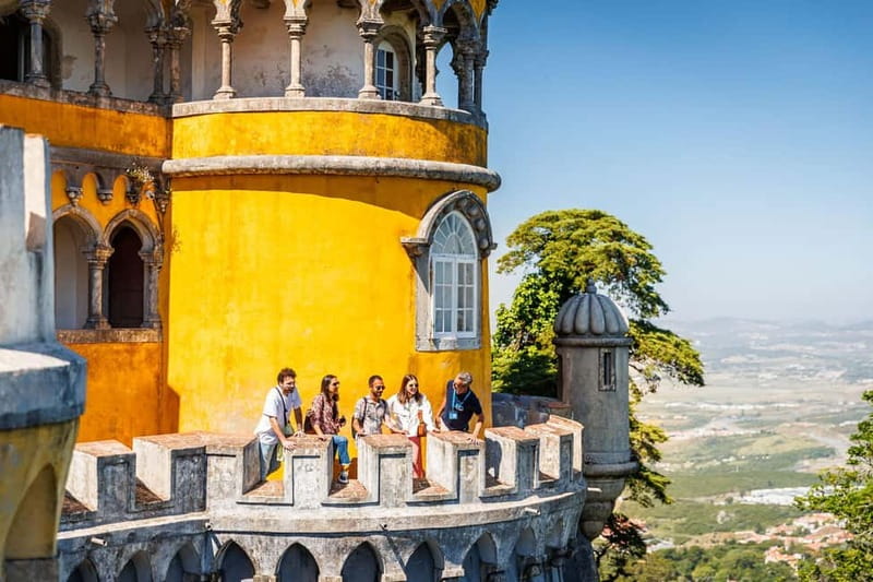 Lisbon: Sintra Cascais & Pena Palace Small Group Tour - What the small van changes