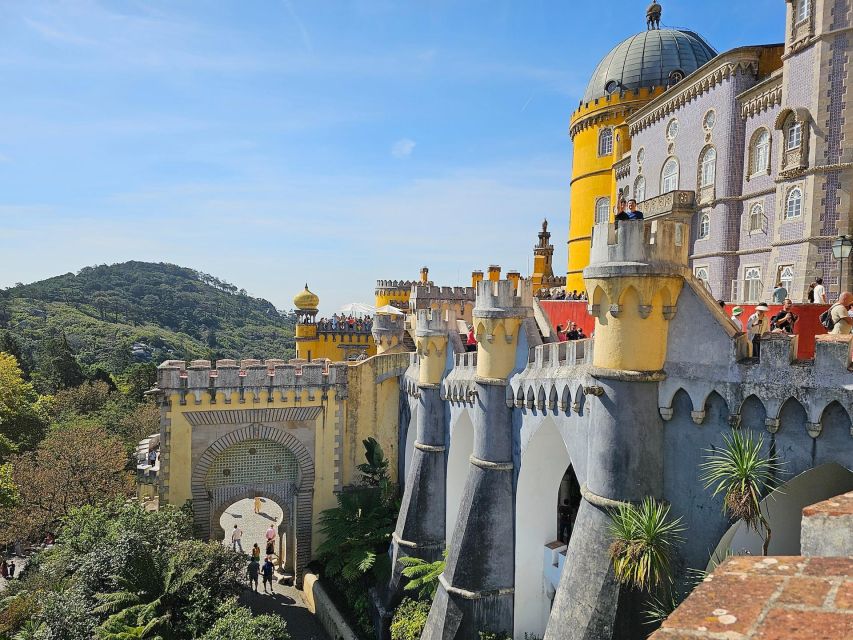 Lisbon: Sintra, Pena, Cabo da Roca Coast & Cascais Day Tour - Booking details that affect the value