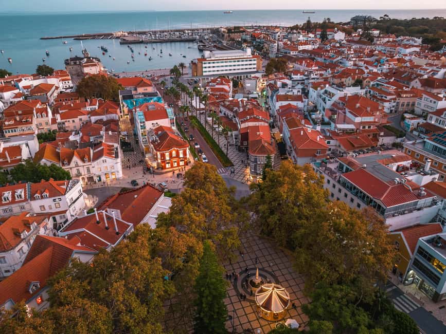 Lisbon: Sintra, Pena Palace, Cabo da Roca, & Cascais Tour - What the small group adds