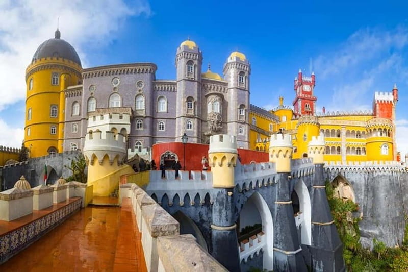 Lisbon: Sintra Tour with Optional Regaleira & Pena Gardens - Why this Sintra day trip works well from Lisbon