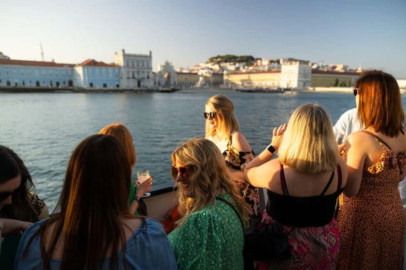Lisbon: Sunset Boat Tour with Music and Drinks - Belém, the Tower, and the Discoveries monument