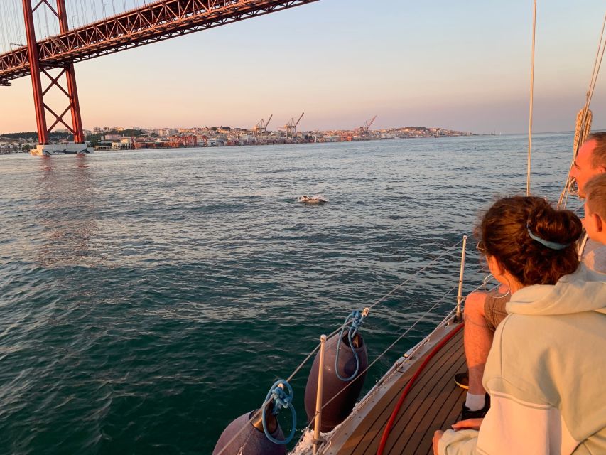 Lisbon: Sunset Sailing Cruise with Wine - My verdict: book it for the view and the pace
