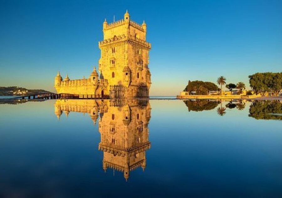 Lisbon: Tagus River Cruise to the Ocean & Dolphin Watching - Leaving Lisbon from the Sul e Sueste terminal