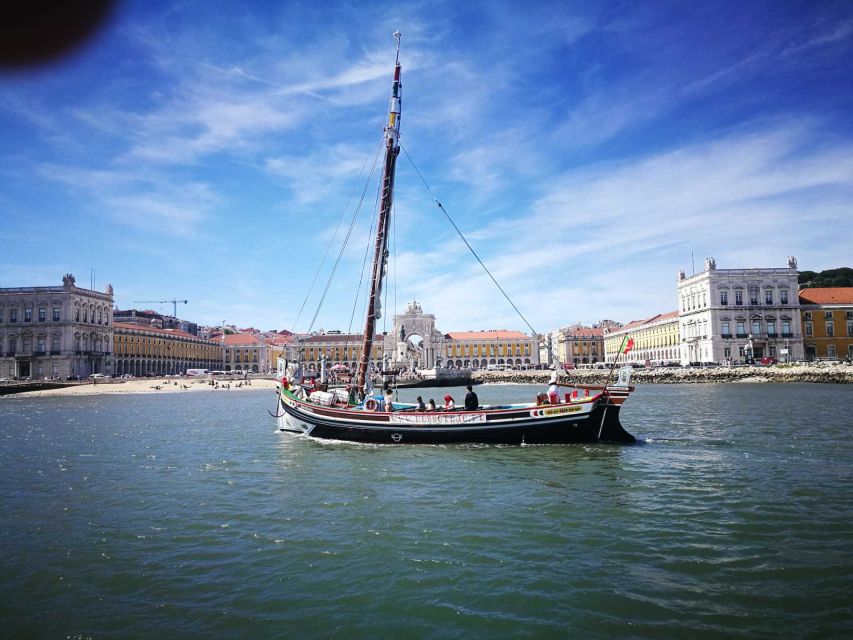 Lisbon: Tagus River Sunset Cruise in a Traditional Vessel - The run toward Belém