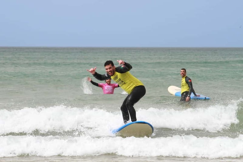 Lisbon: The Surf Instructor - surf lessons with transfer - Who should book this experience