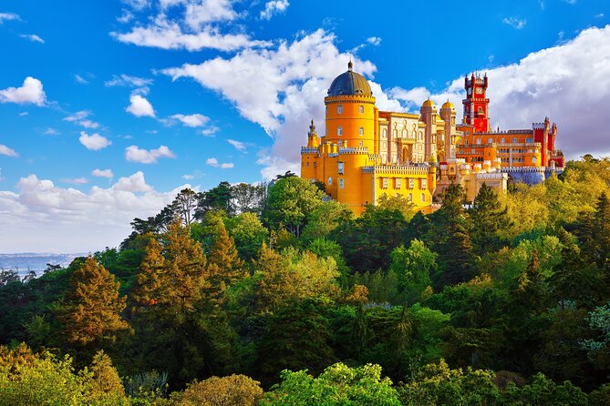 Lisbon to Sintra, Pena Palace, Regaleira & Cascais, small-group - Quinta da Regaleira and its secretive gardens