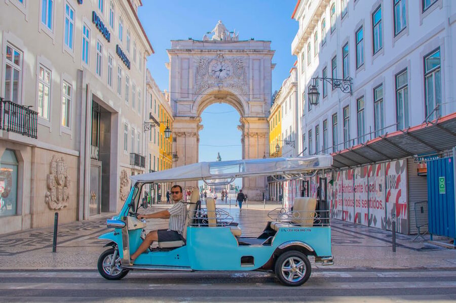 Lisbon: Tuk-Tuk Tour in French or German w/True Local Guide - Why a Lisbon Tuk-Tuk Works So Well