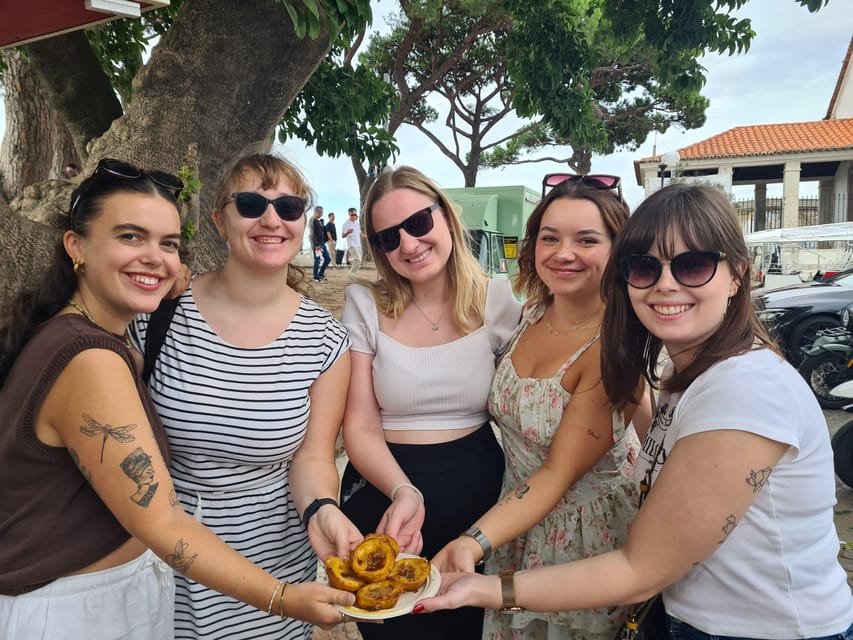 Lisbon: Tuk-Tuk Tour in French or German w/True Local Guide - What the Guides Add
