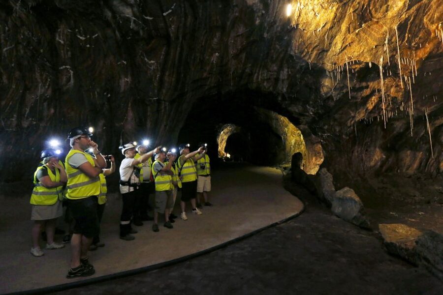 Loulé: St. Barbara Art Collection w/Guided Salt Mine Tour - Should you book the Loulé salt mine tour?