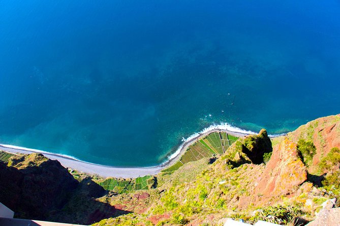 Madeira Best of the West Day Tour - Porto Moniz: Lunch and Volcanic Swimming Pools