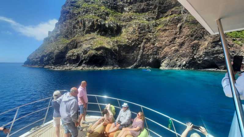 Madeira: Boat Trip with Lunch, Drinks, and Hotel Transfer - Setting out along Madeira’s southern coast