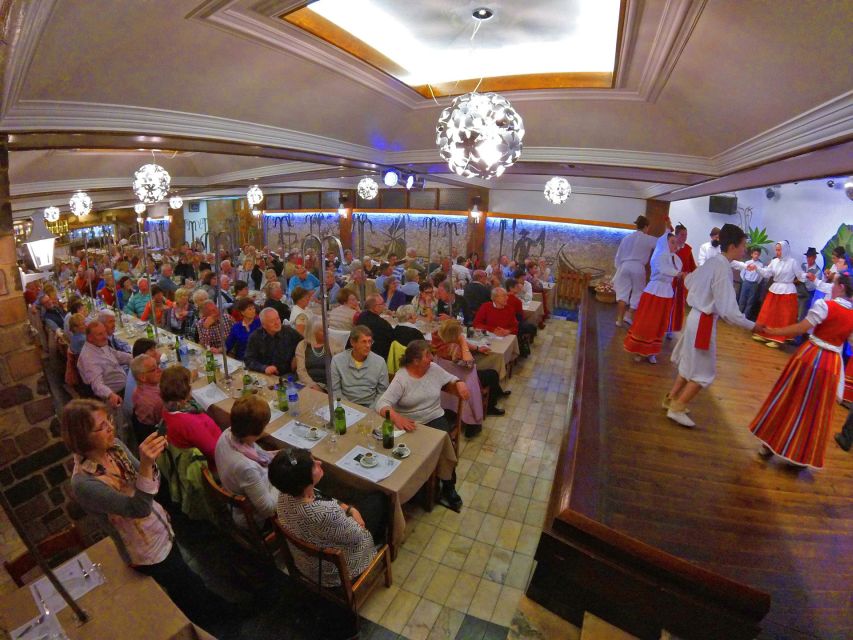 Madeira by Night with Traditional Dinner - A Madeira dinner built around espetada and folk music