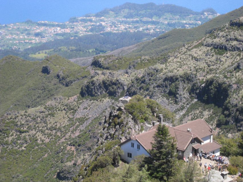 Madeira: Full-Day Pico Ruivo / Achada do Teixeira Walk - What the climb to Pico Ruivo feels like