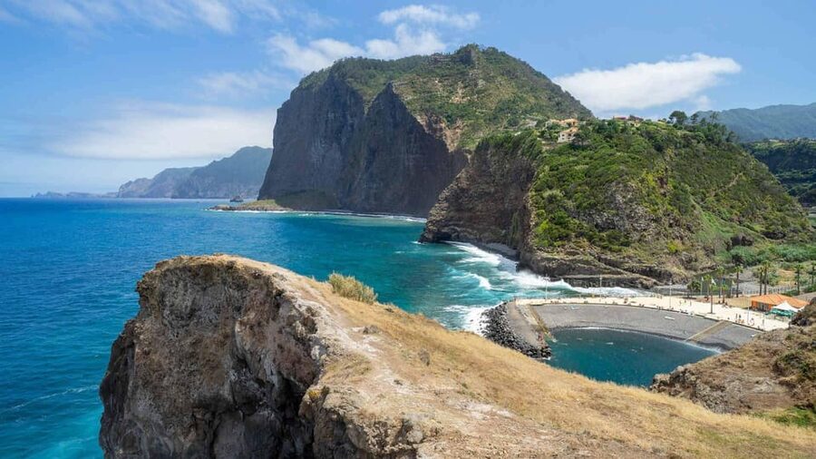 Madeira Funchal:East Tour Pico Arieiro & Santana&Laurissilva - Why this east Madeira tour works so well