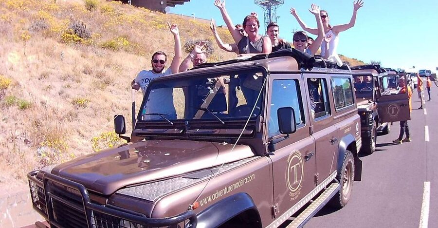 Madeira: Jeep tour Pico Areeiro, Santa Cruz and Cristo Rei - Key points at a glance