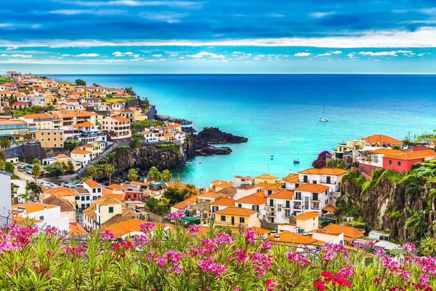 Madeira: Nuns Valley Half-Day Tour - Câmara de Lobos and the traditional poncha stop