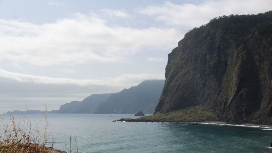 Madeira: Pico do Areeiro Sunrise Tour - Coffee at a small local cafe