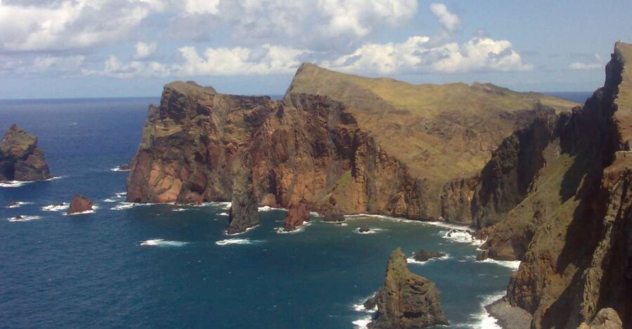 Madeira: Pico do Arieiro & Laurissilva Forest - East tour - Pico do Arieiro and Madeira’s knife-edge ridges