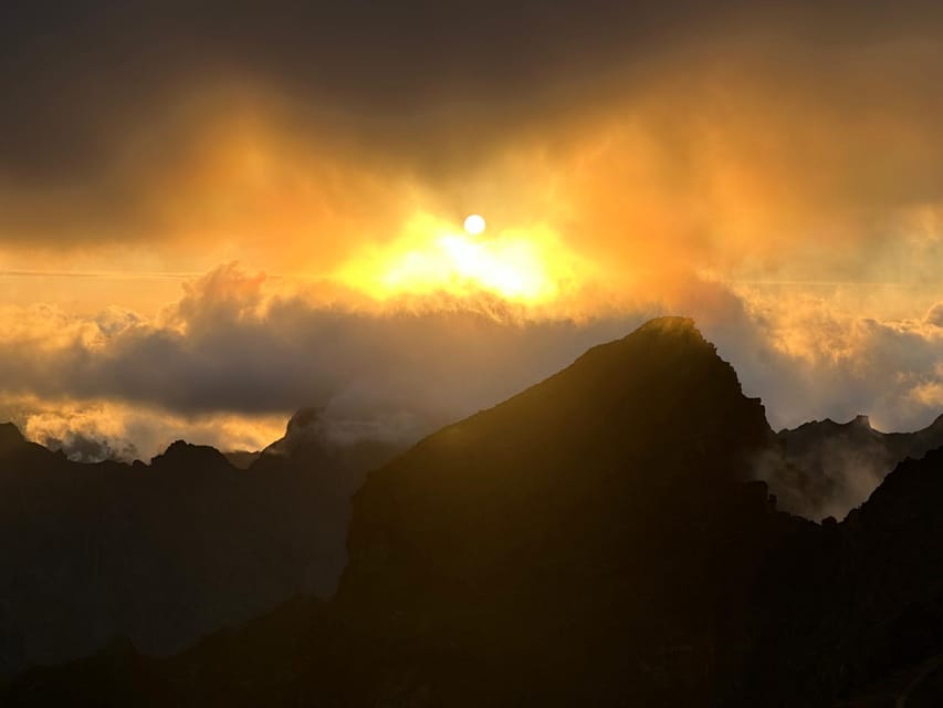 Madeira: Pico do Arieiro Sunset with Optional Dinner - Guides make the difference