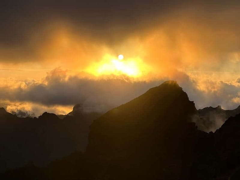 Madeira: Pico do Arieiro Sunset with Optional Dinner - Who will enjoy this most